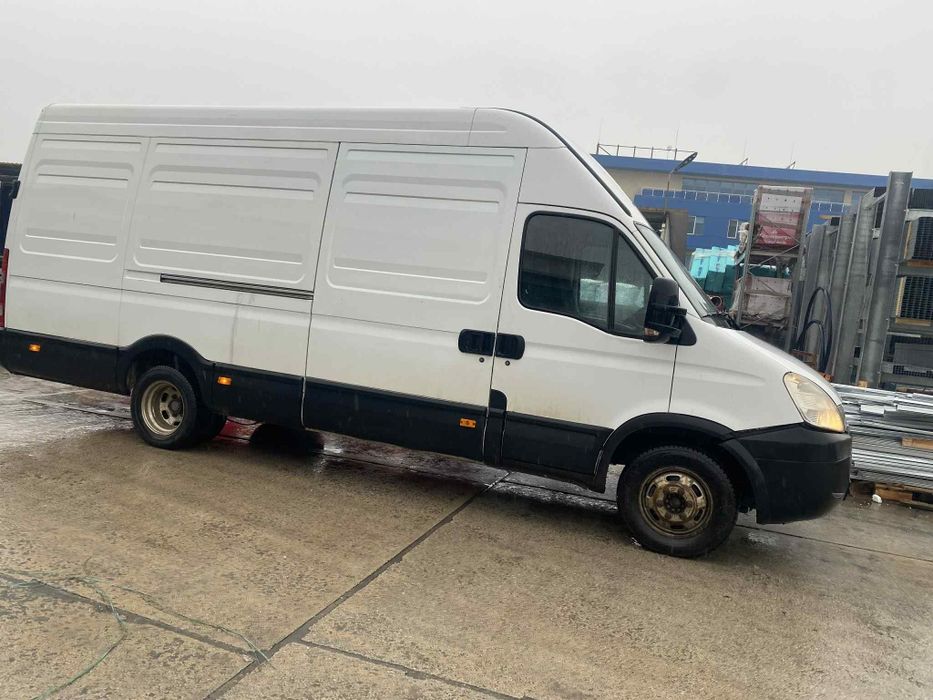 Транспортни услуги с бус