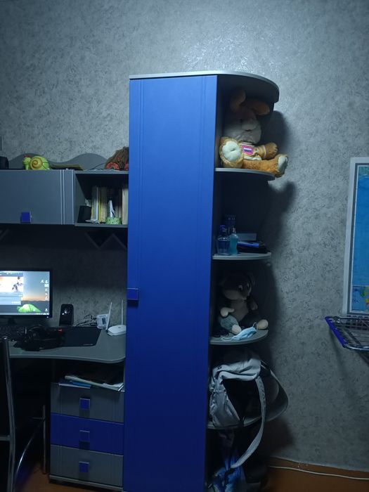 Спальный гарнитур