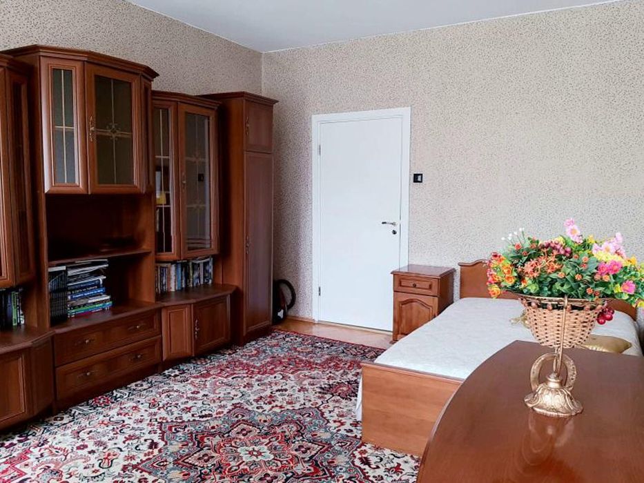 Дава се под наем Тристаен апартамент в София, Младост 1 - 80 кв.м за 800 € - Снимка #1