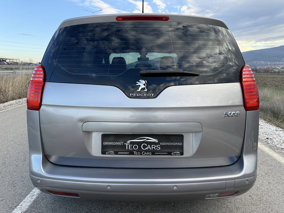 Peugeot 5008 1.6 HDI 115к.с FACELIFT / LED / 6+1