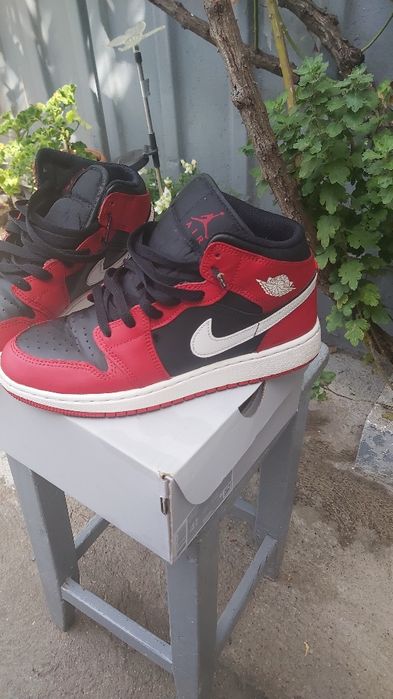 NiKE Air Force 1,nr 38,5