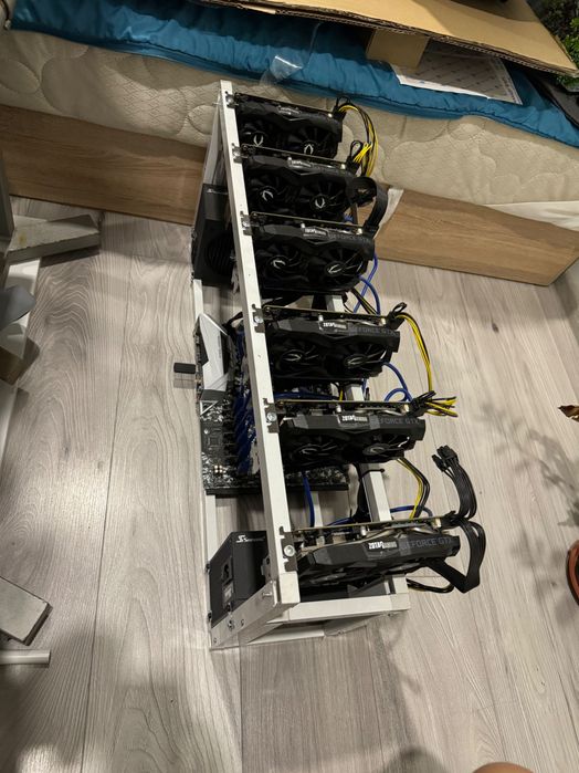 Копачка за крипто валута  mining rig