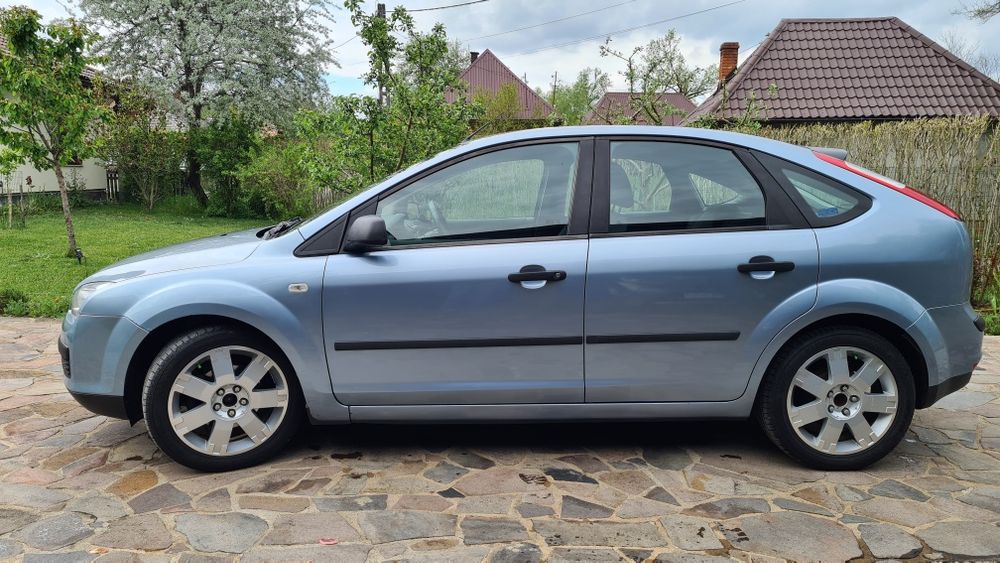 FORD Focus 2006 — imagine 2