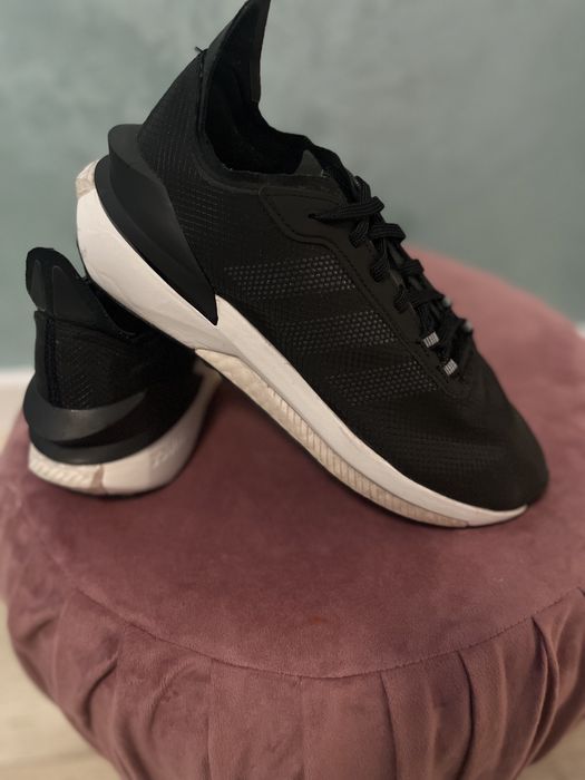 Adidas Avryn 100% original