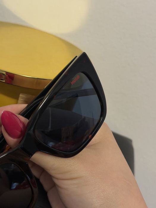 Ochelari de soare Hugo