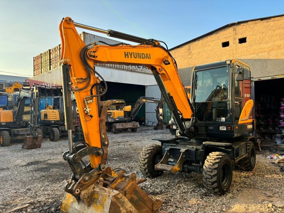 Сдам в аренду эксковатор