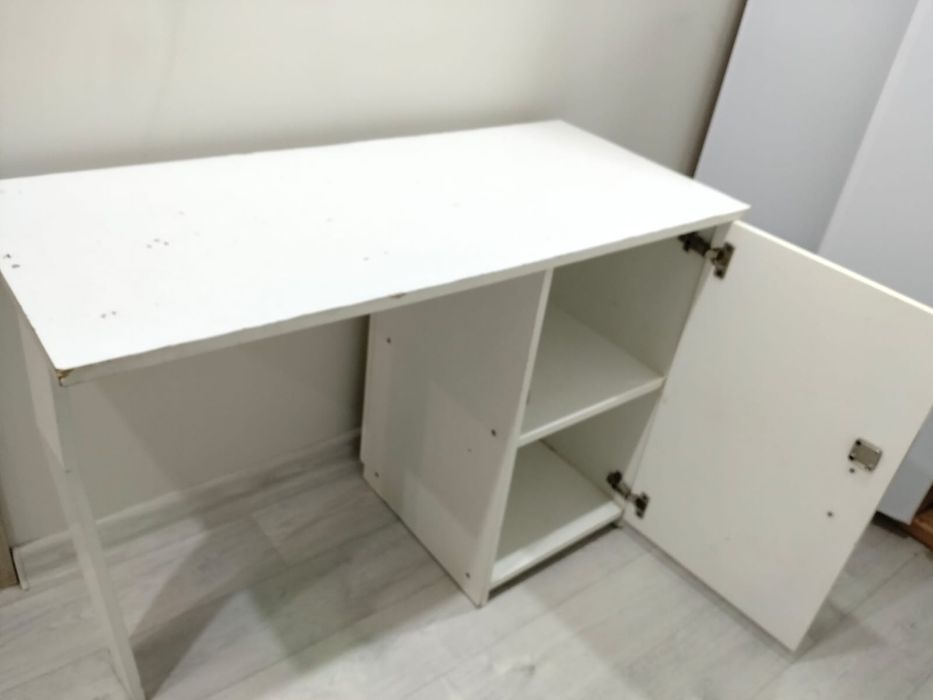 Отдам даром стол