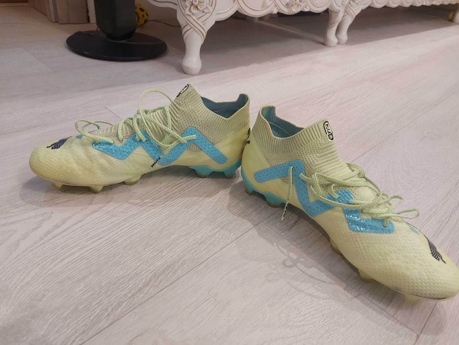 Ghete fotbal Puma Future Ultimate FG 43