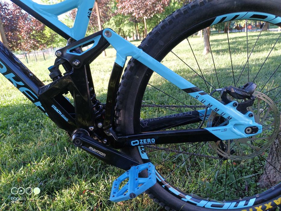 Mondraker Summum Pro, Downhill - колело за спускане,МТБ,планински Dh,Fox,Rocxshok
