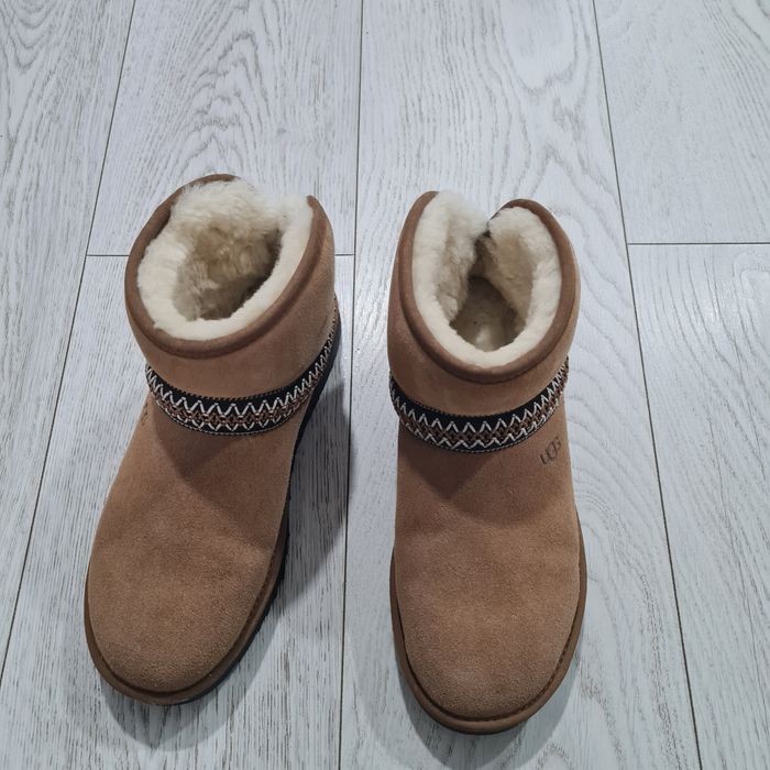 Ugg Classic Mini Crescent 39