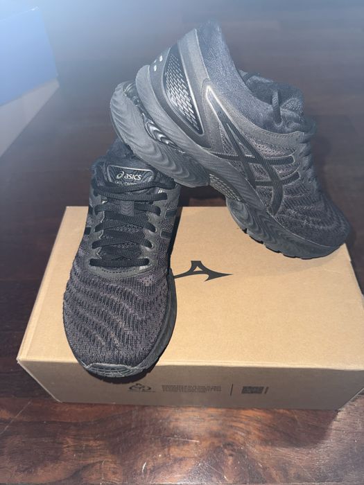 Маратонки Asics gel nimbus 22