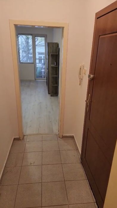 Продава се Едностаен апартамент в Варна, Спортна зала - 38 кв.м за 2369 €/кв.м - Снимка #3