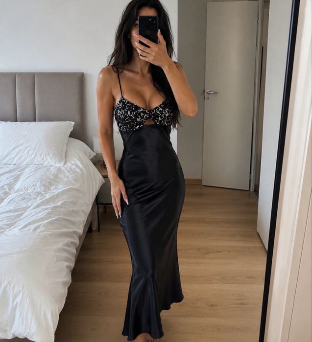 Rochie zara festive M