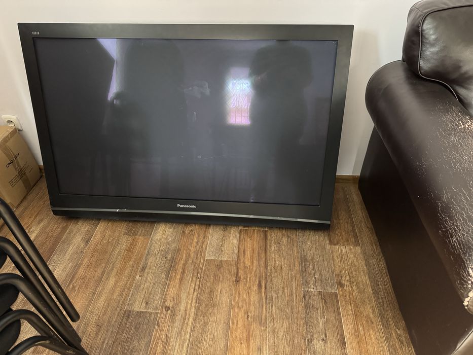 Плазменный телевизор Panasonic