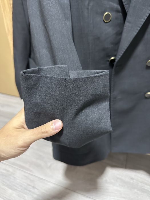 Классический костюм люксового бренда