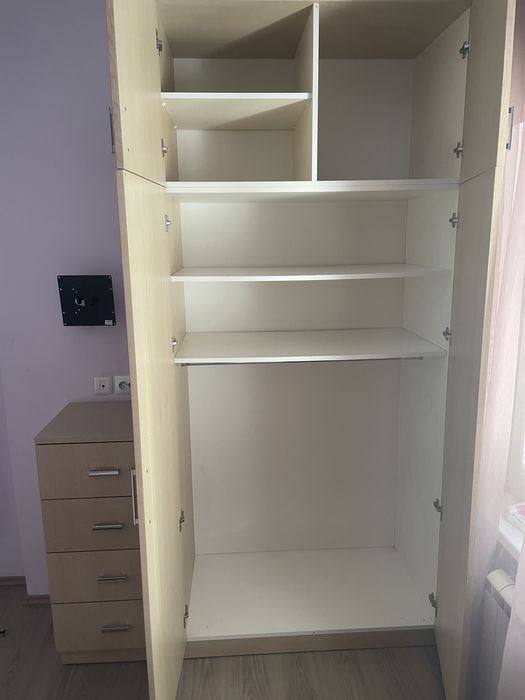 Мебели за спалня