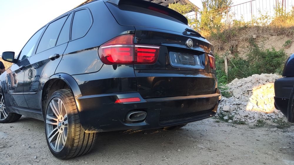 Bmw X5 E70 2011 LCI 4.0 фейслифт на части