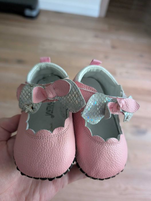 Детские туфельки