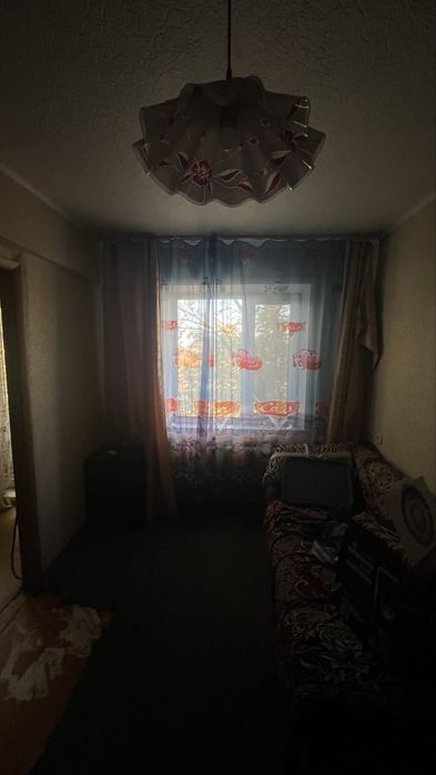 Продаи 2х коинатную квартиру