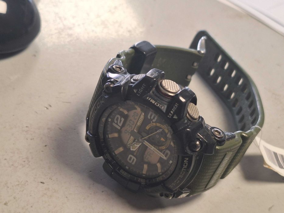Часовник Casio GShock GG1000
