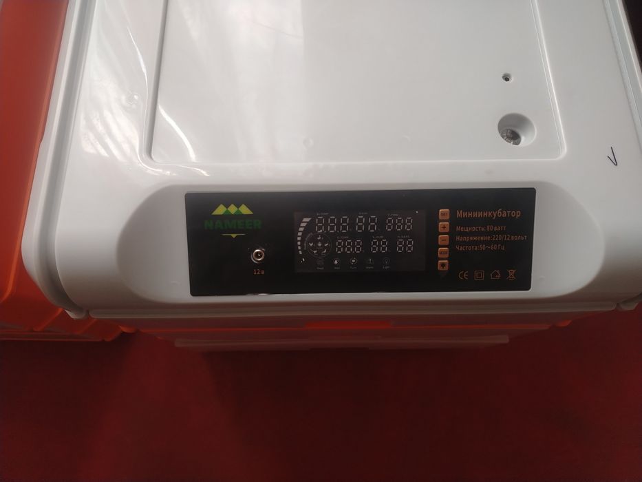 Продам 2 инкубатора