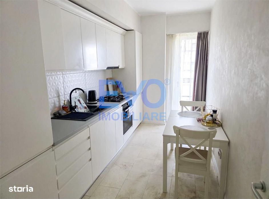 Apartament cu 2 camere de inchiriat, aer conditionat, complex Royal To
