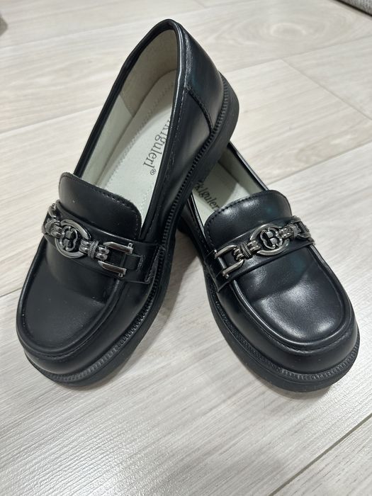 Туфли лоферы