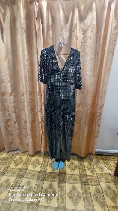 Продам нарядное вечернее платье