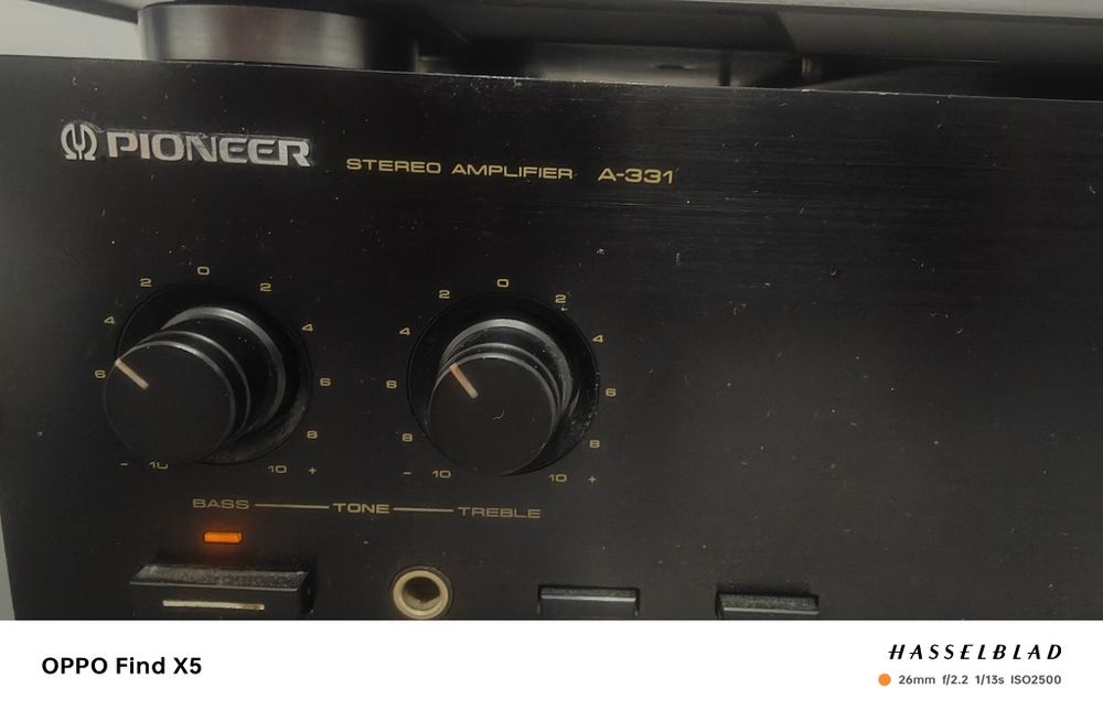 Pioneer. Nu Akai Nu Sony