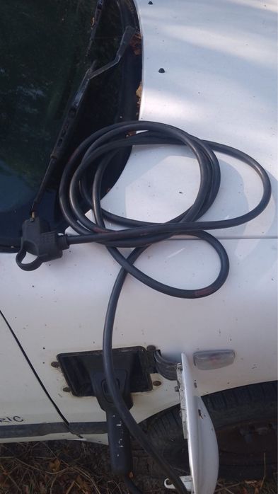 Peugeot 106 electric