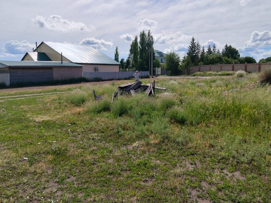 Продам участок  в Бишкуле