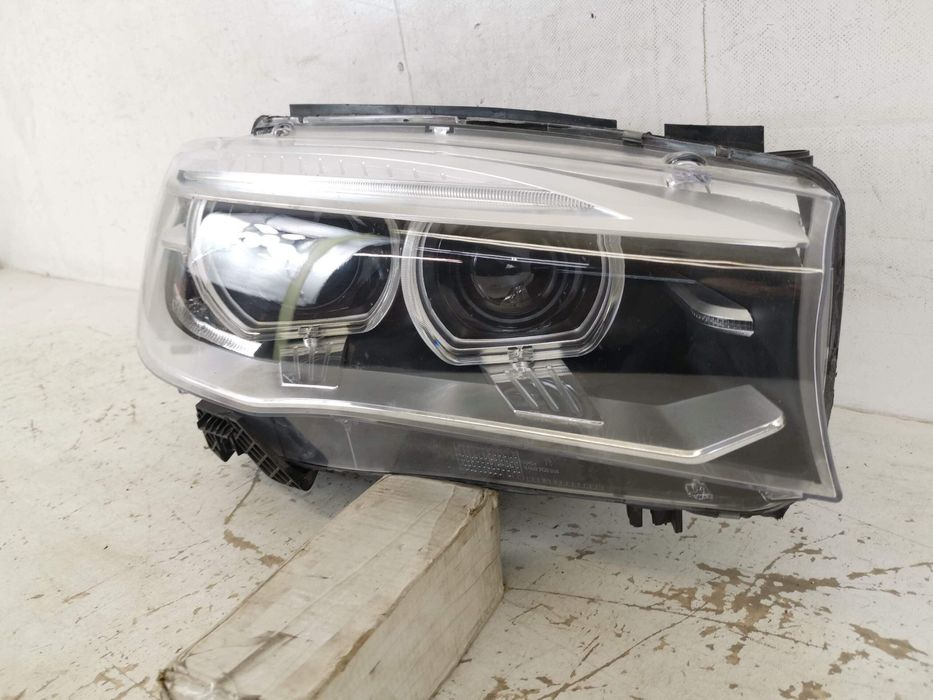 Фар Десен Led Ксенон BMW X5 F15 [ - ] Оригинален В Добро Състояние / F