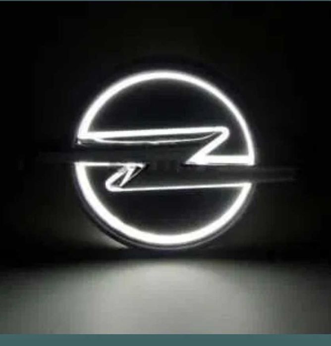 Set accesorii auto: inele bord, lumini ambientale, emblema, tweeter