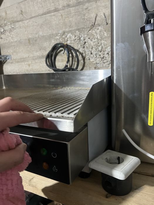 Жарочная поверхность