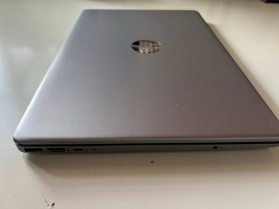 HP 250 G8 Notebook