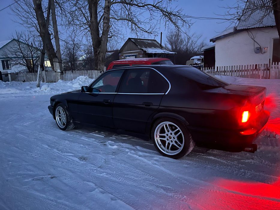 Продам титаны 37 стиль