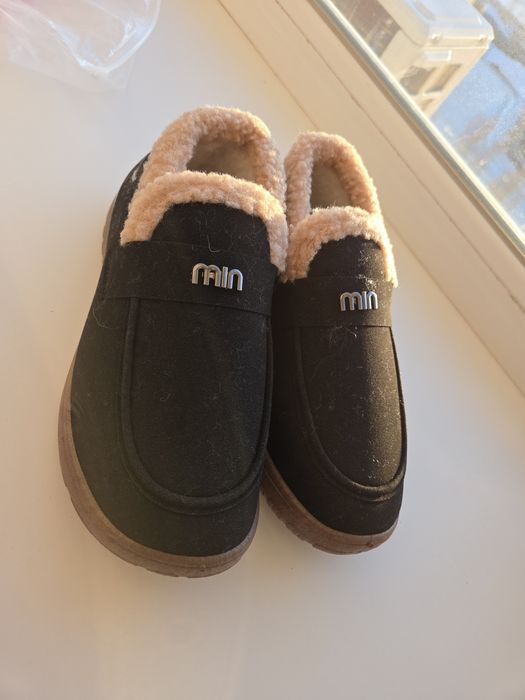 Теплые тапочки, р 35