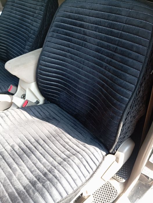 Продам чехлы на авто