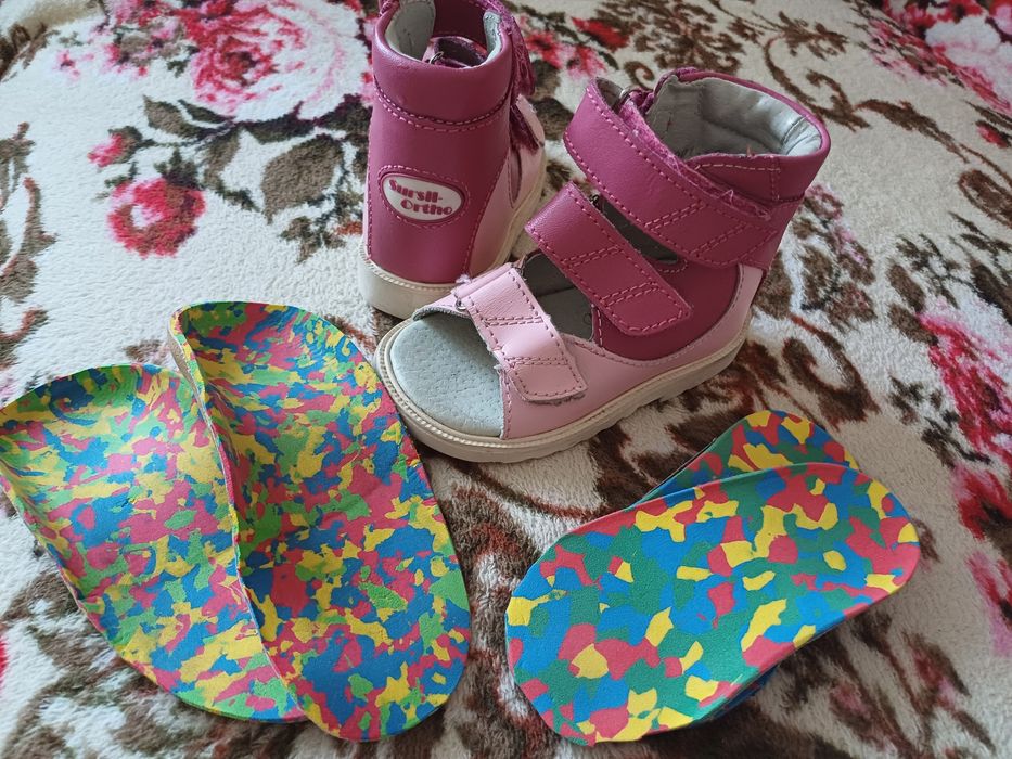 Ортопедические сандалии