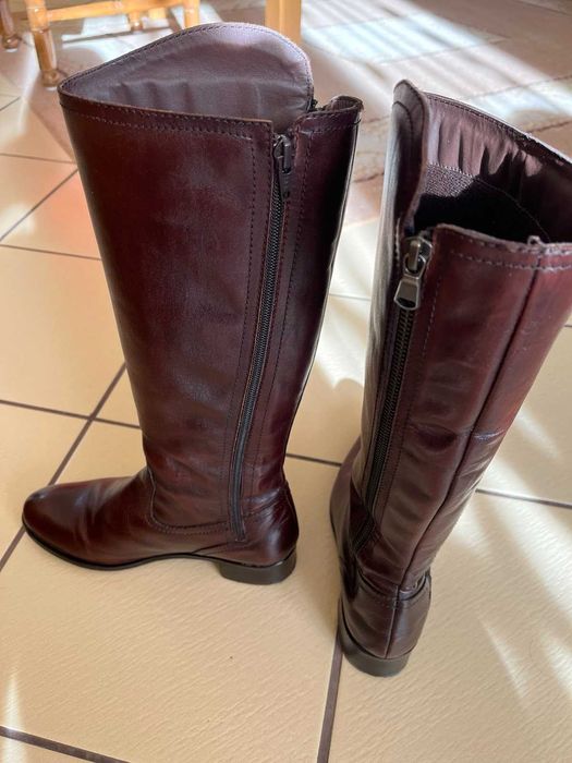 Дамски ботуши-ниски