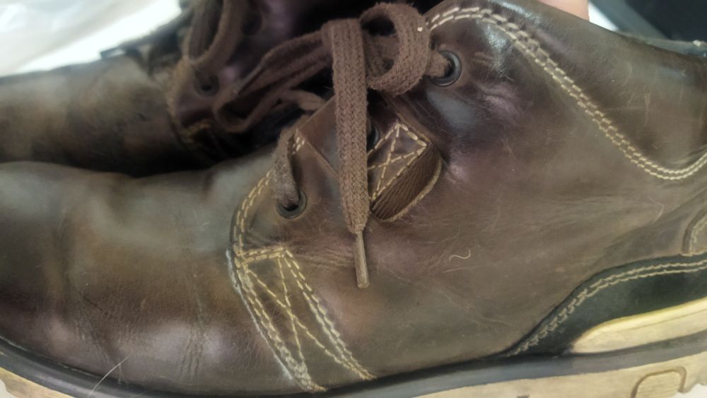 Продам мужские ботинки демисезон