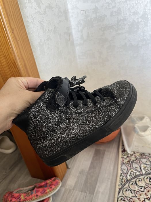 Обувь на девочку