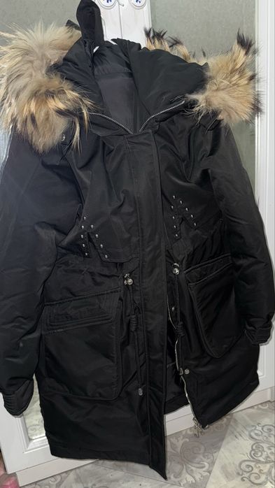 Куртки почти новые
