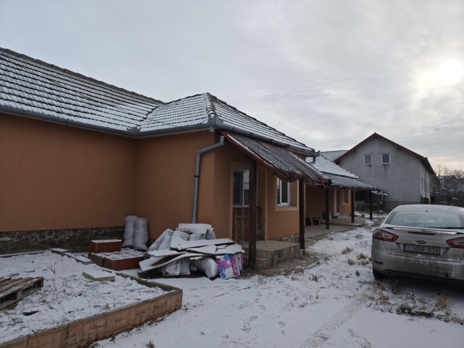 Vand casa in Localitatea Cordau