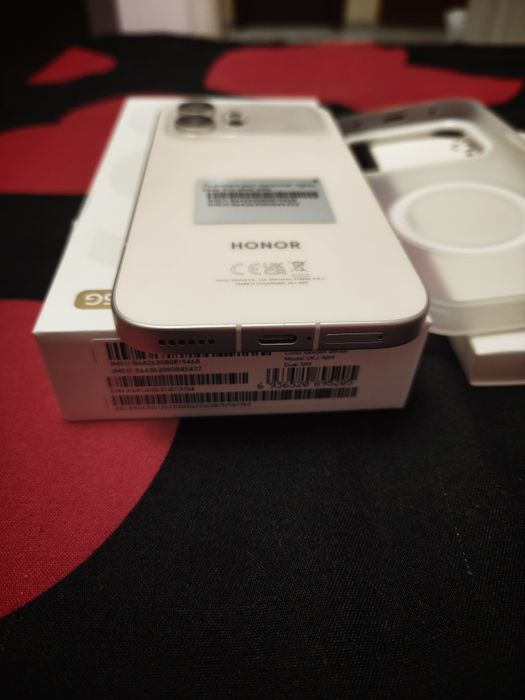 Honor 600 8/512gb