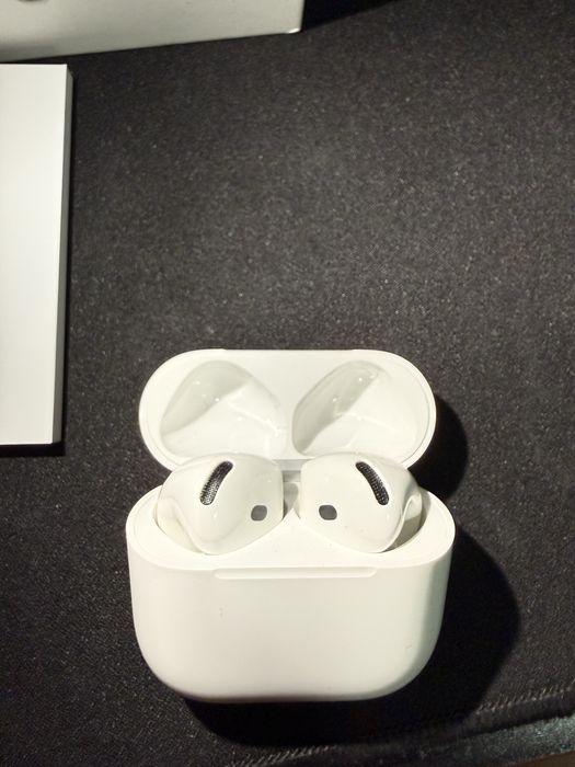 Apple airpods 4 ANC
