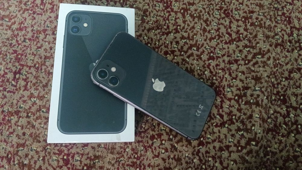Продам Iphone 11