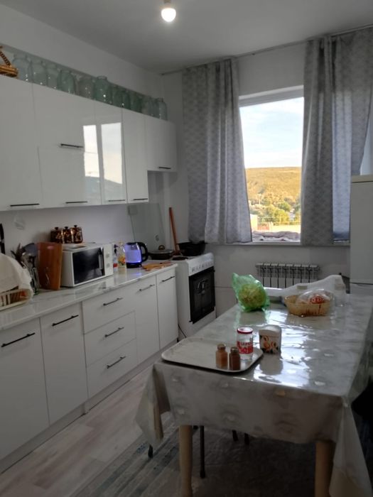 Продается 3 комнатный квартира