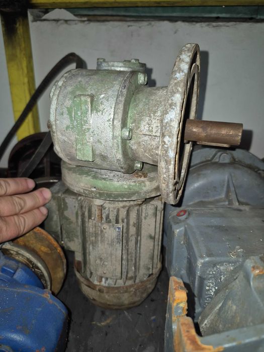 Reductor de turatie /multiplicator