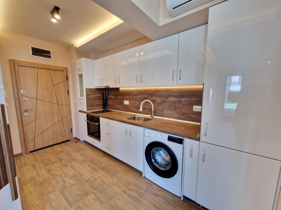 Дава се под наем Едностаен апартамент в София, Студентски град - 50 кв.м за 550 € - Снимка #2